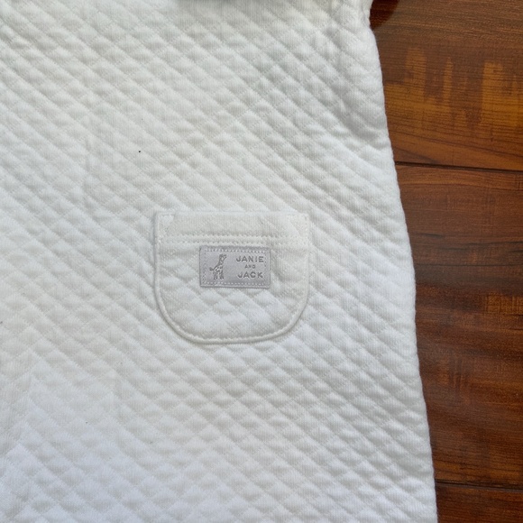 Janie and Jack White Quilted Sleeper Gray Giraffe - Picture 6 of 8